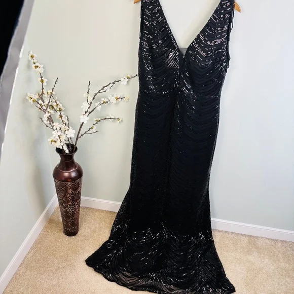 Missord Black Sequin Evening Dress Size 3X (Fits Size 2X) - Picture 4 of 7